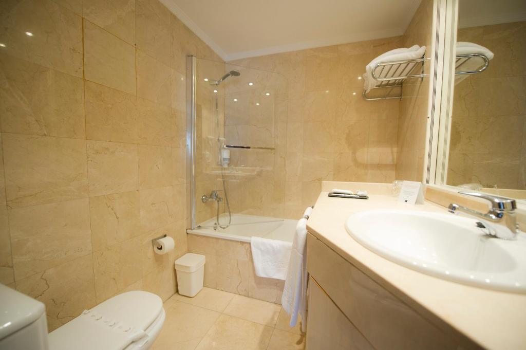 Hotel San Pedro Langreo Room photo